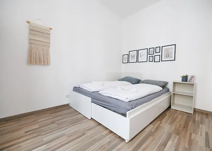 Rg 5 Stylish Haven-near Brunnenmarkt *