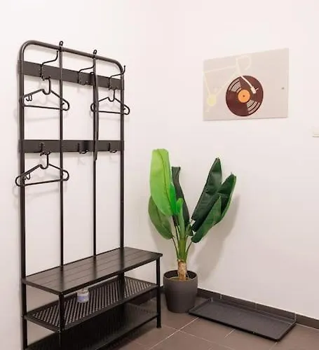 Rg 5 Stylish Haven-near Brunnenmarkt *