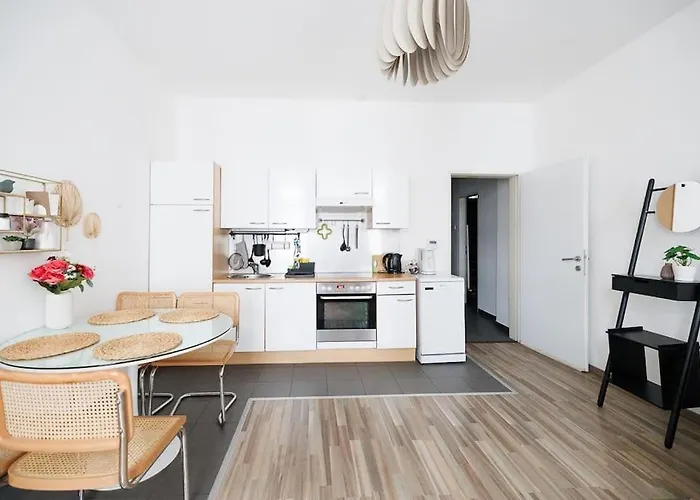 Appartement Rg 5 Stylish Haven-near Brunnenmarkt Vienne